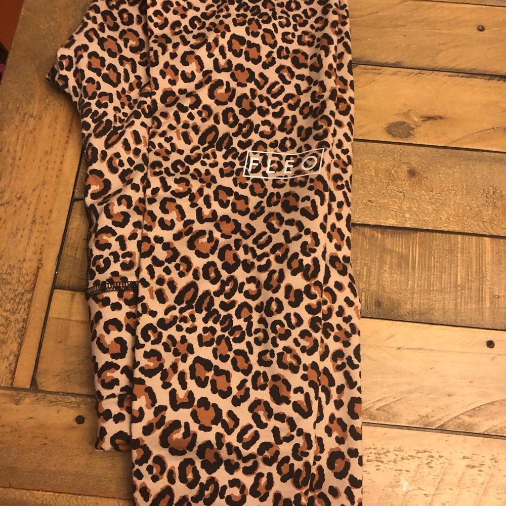 Fleo El Toro 25 “ Bounce Leopard
